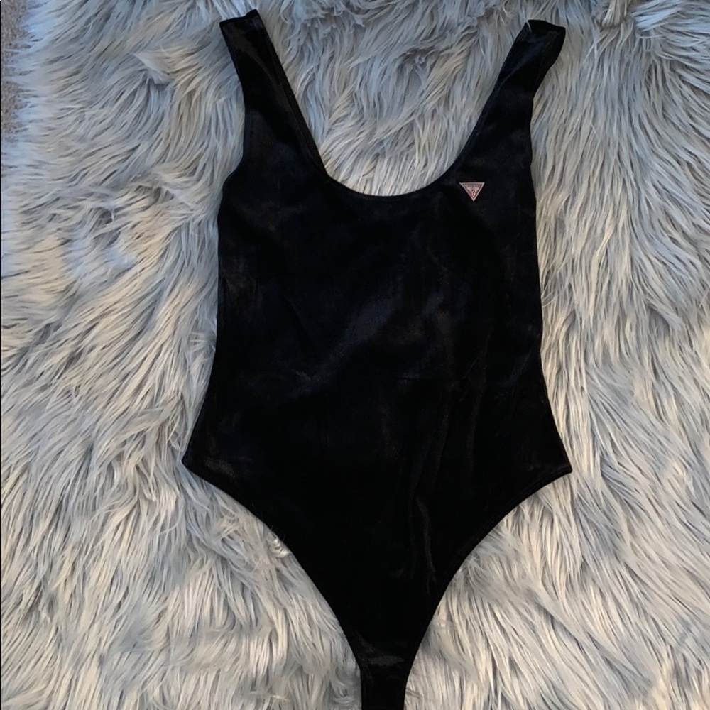 Guess velvet black bodysuit